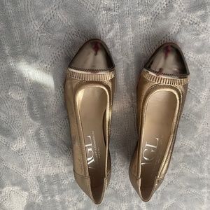 AGL Shoes NWOT sz 38 1/2 approx = 8 1/2